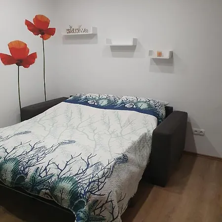 Odlicno Opremljeni Novouredeni Iva, Okrug Gornji