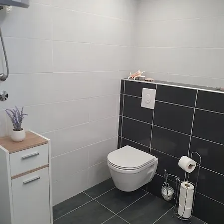 Odlicno Opremljeni Novouredeni Iva, Okrug Gornji Apartmán Trogir
